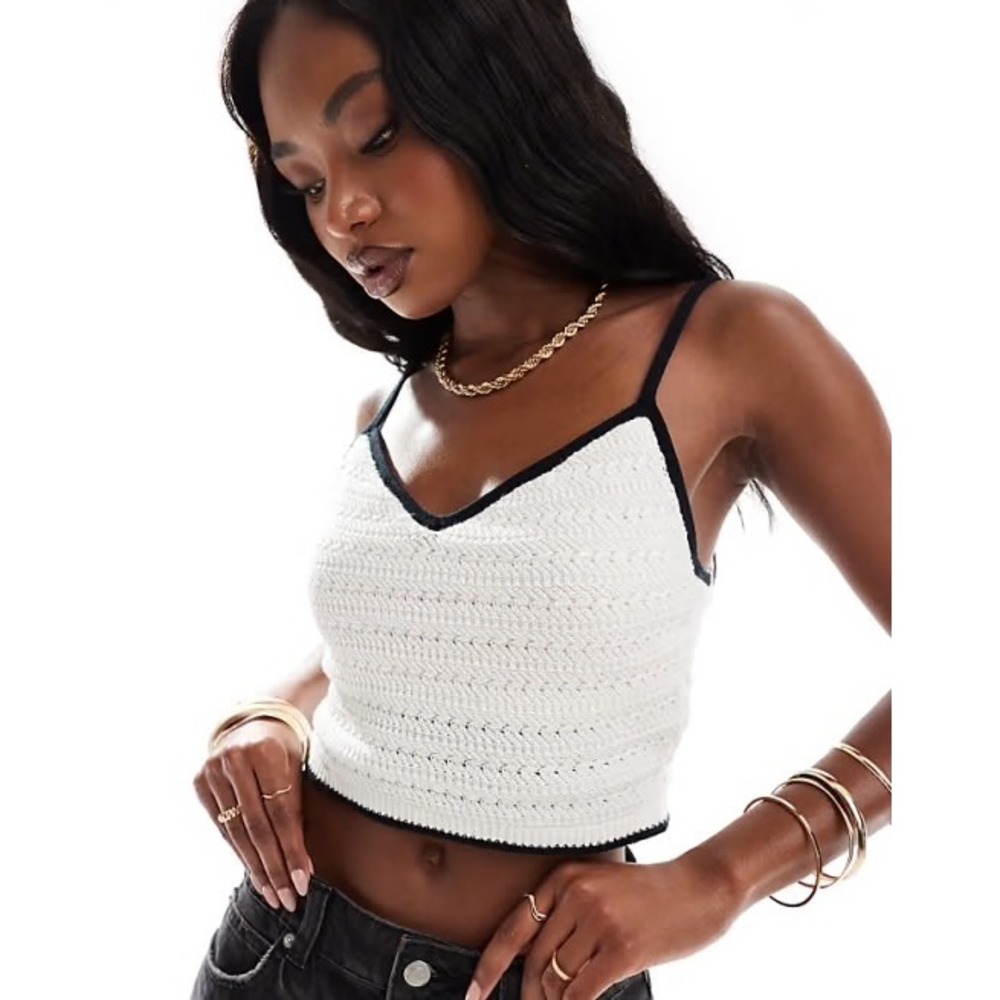 NWT Abercrombie & Fitch Crochet‎ Style Bra Top Size Large Bohemian Beach Summer